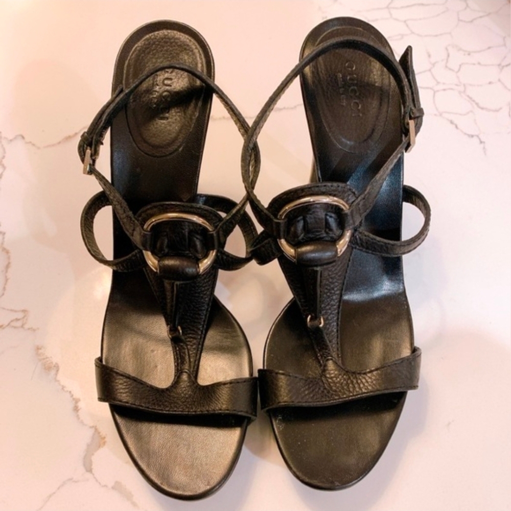 Gucci Black Textured Leather Horsebit T-Bar Ankle Strap Sandals Heels, 39 Or 9 - Picture 2 of 5